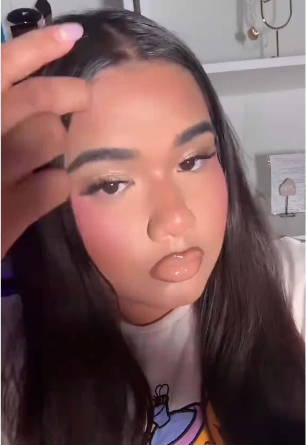 Quick makeup glam 🦋✨🩷  @urban decay @makeupbymario @Too Faced @Patrick Ta Beauty @Rare Beauty @Charlotte Tilbury @maccosmetics @Saie @Clarins USA @Kim Chi @Fenty Beauty #makeup #quickmakeup #fyp #fyp #fypmakeup 