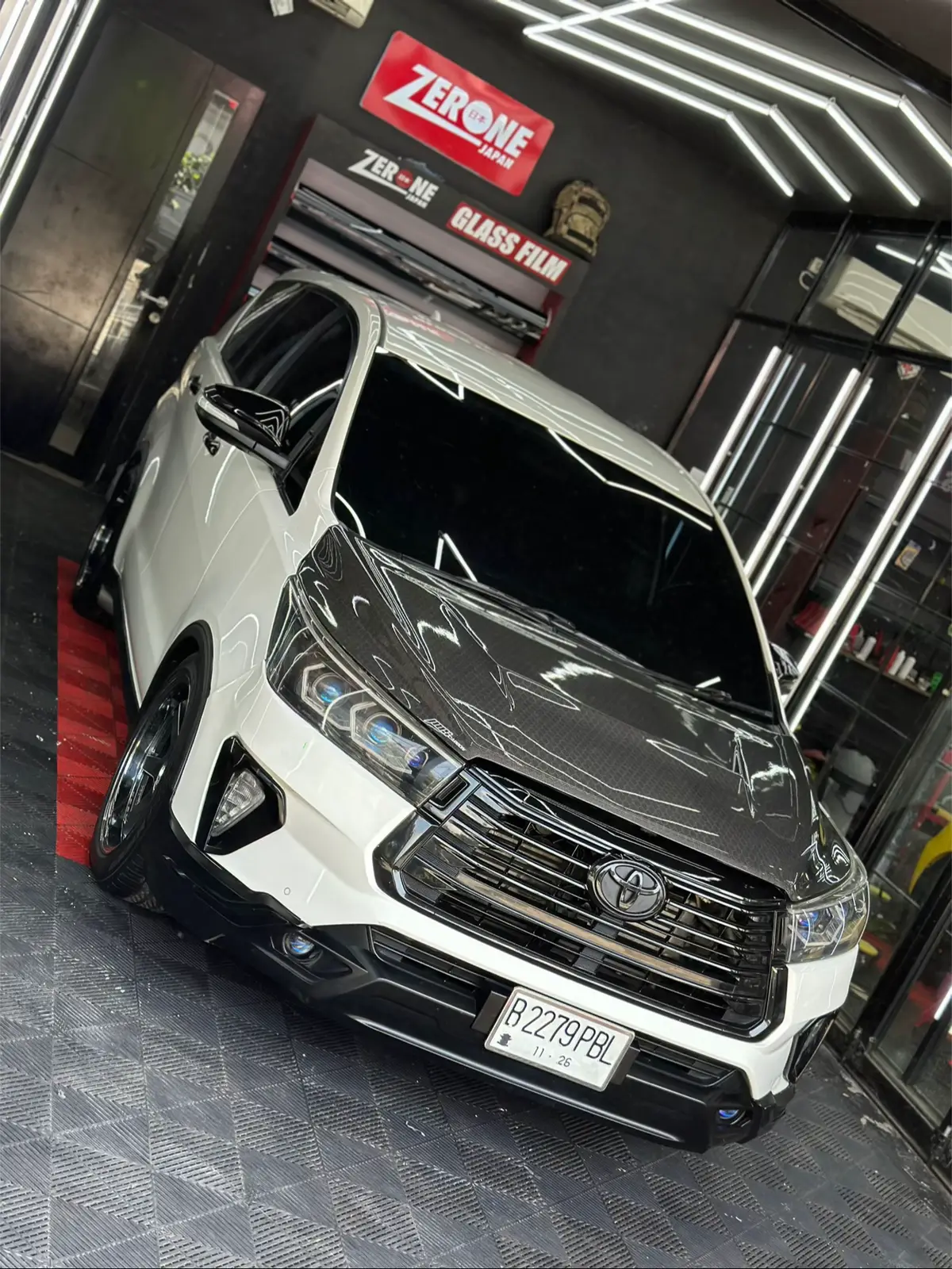 Innova Q Diesel AT 2016 Plat B Exterior - Facelift bumber depan 2022 - ⁠Grill venturer 2022 - ⁠Bodykit Venturer 2021 complete set - ⁠Stoplamp venturer 2021 - ⁠Foglamp pro7 - ⁠Sein full LED - ⁠Delete crome - ⁠Cap mesin carbon MCI - ⁠Spoiler Carbon MCI Interior  - Carbon steering - ⁠Paddle shift - ⁠Cruise Control - ⁠Full peredam kecuali plafon -  Mesin - Nozzle PHC 003 - ⁠Gotrans  - ⁠Downpipe Rspeed, Muffler Rspeed, Tailpipe Ebisu - ⁠ATF cooler derale - ⁠Intercooler pipe BYP - ⁠Intercooler core BRD - ⁠Boost meter R4 - ⁠Turbo flex F55 - Stroker pump BYP Kaki-Kaki - Velg TE37 black crome - ⁠Ban falken - ⁠BBK F50 355mm - ⁠Per Eibach  - ⁠Shock depan profender oem, belakang profender kuning - ⁠Stopper bmw Audio Helix -+ 40jt lokasi, Yogyakarta harga 4xx.xxx.xxx masih nego sesukamu setelah cek unit deal sesukaku