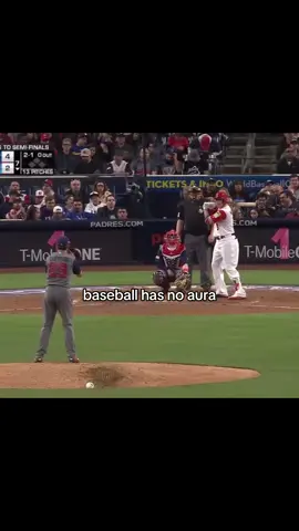 aura farming to the max #MLB #WorldSeries #fyp #aura #homerun 