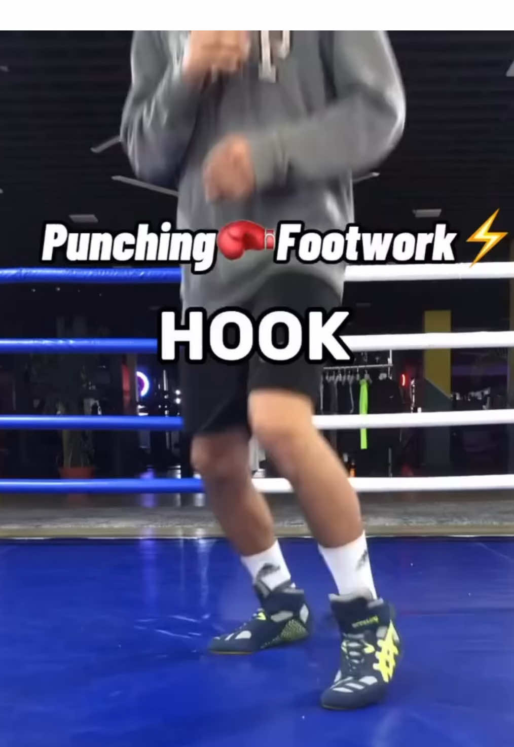 Punching. Footwork  #kickboxing #boxing #training #trending #fyi 
