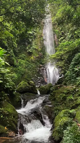 Sekuat kuatnya kau menggenggam air, ia akan tetap pergi mengalir #curug #airterjun #story #galau #vibessad @Info Lebak Banten @Pojok Banten @BANTENVIDGRAM @wisataindonesia 