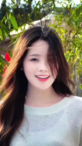 Ashlyn Yip #malaysia #beautiful #model