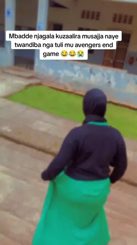 let me run for my life 😭😭😂#CapCut #foryou #foryoupage #fypシ゚ #wawie 
