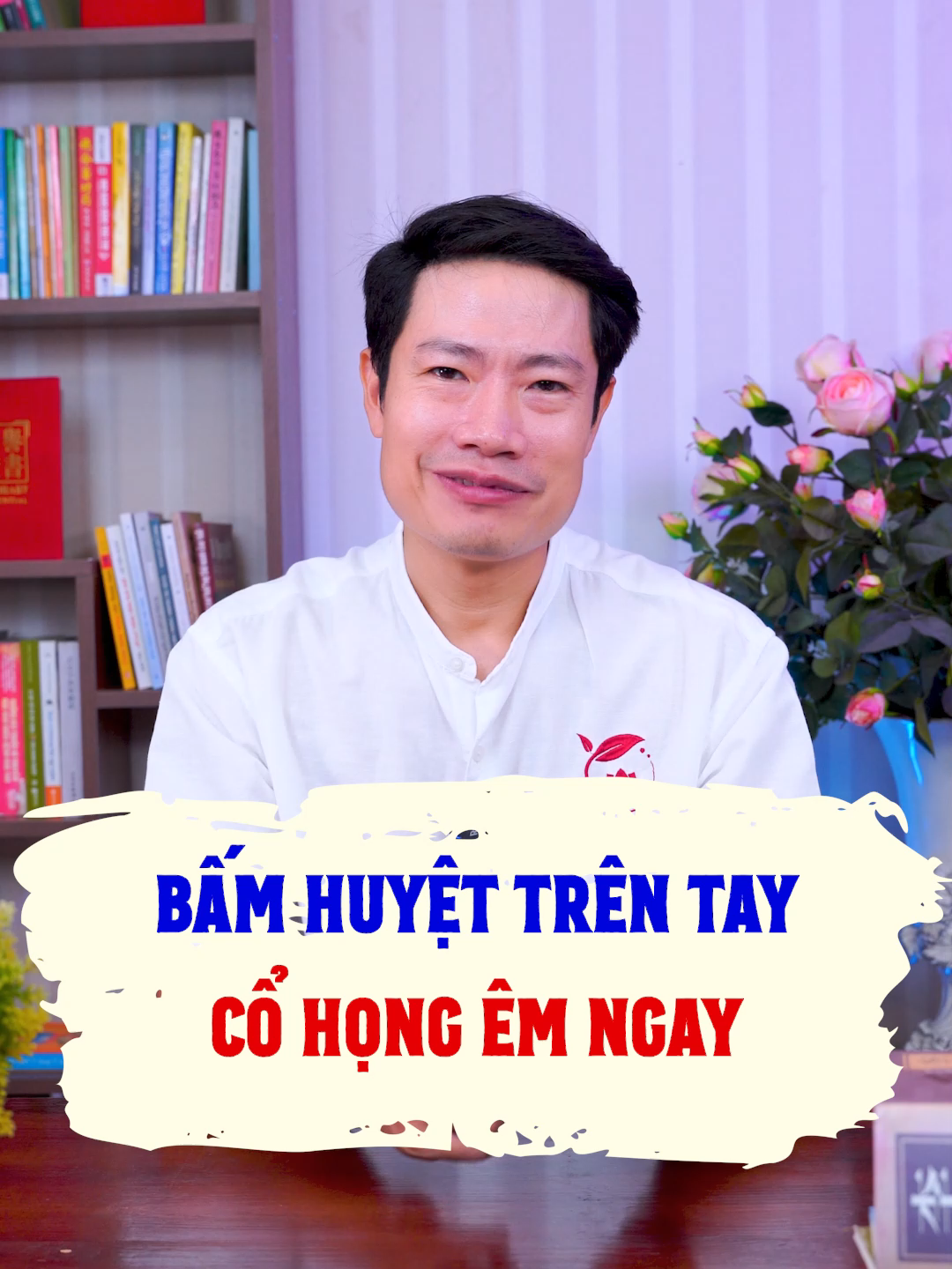 Bấm huyệt trên tay cổ họng êm ngay #tranhoanghai #suckhoe #bamhuyet #dauhong #cohong
