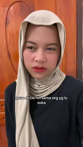 so jiji aja padahal sukak