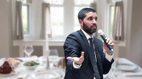 *וואו! מי מלווה אותך בשבת בדרך מבית הכנסת? והטיפ הסודי לברכה! 🏠😇 הרב שניר גואטה בגילוי מפתיע מהזוהר* *כל הסרטונים והשיעורים של הרב שניר גואטה עכשיו גם בספוטיפיי* https://open.spotify.com/show/3qUlaU9LIiKY7EOQJmgzBh?si=7cde4ef68d824def