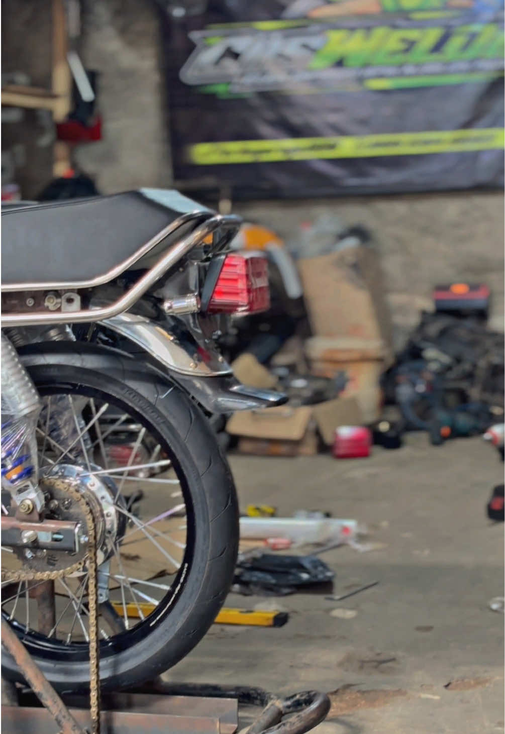 Resahhh  💯 #gl100 #gl100indonesia #cepekcantik #cepekhits #ciiswelding #fyp #xcyzba #lampungpride 