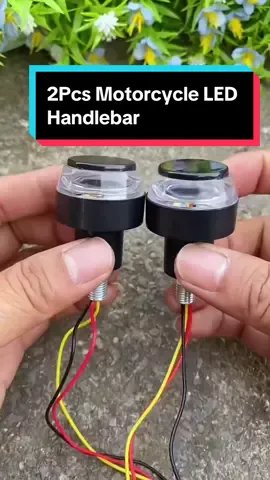 Napaka-praktikal na i-install ang isa sa mga turn signal na ito sa mga handlebars#Motorcyclehandlebarturnsignal#LEDhawakanngilaw#Hawakanangturnsignal#IsangDapatnaMayroonparasaPagbibisikleta