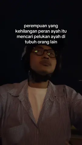 banyak hal yang ayah gak tahu.🥹🫂🥀 #ayahiniarahnyakemanaya 