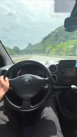 Hadi keşfete Düş #erzurumluyuzbiz #keşfetteyizzz #keşfetteyizzz #erzurumluyuzbiz #keşfetteyizzz 