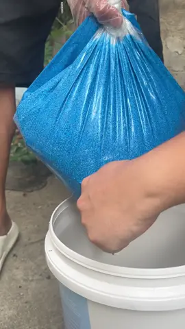 New surface paint that work well 👍 #fyp #floor #paint #floorpaint #epoxysandpaint 