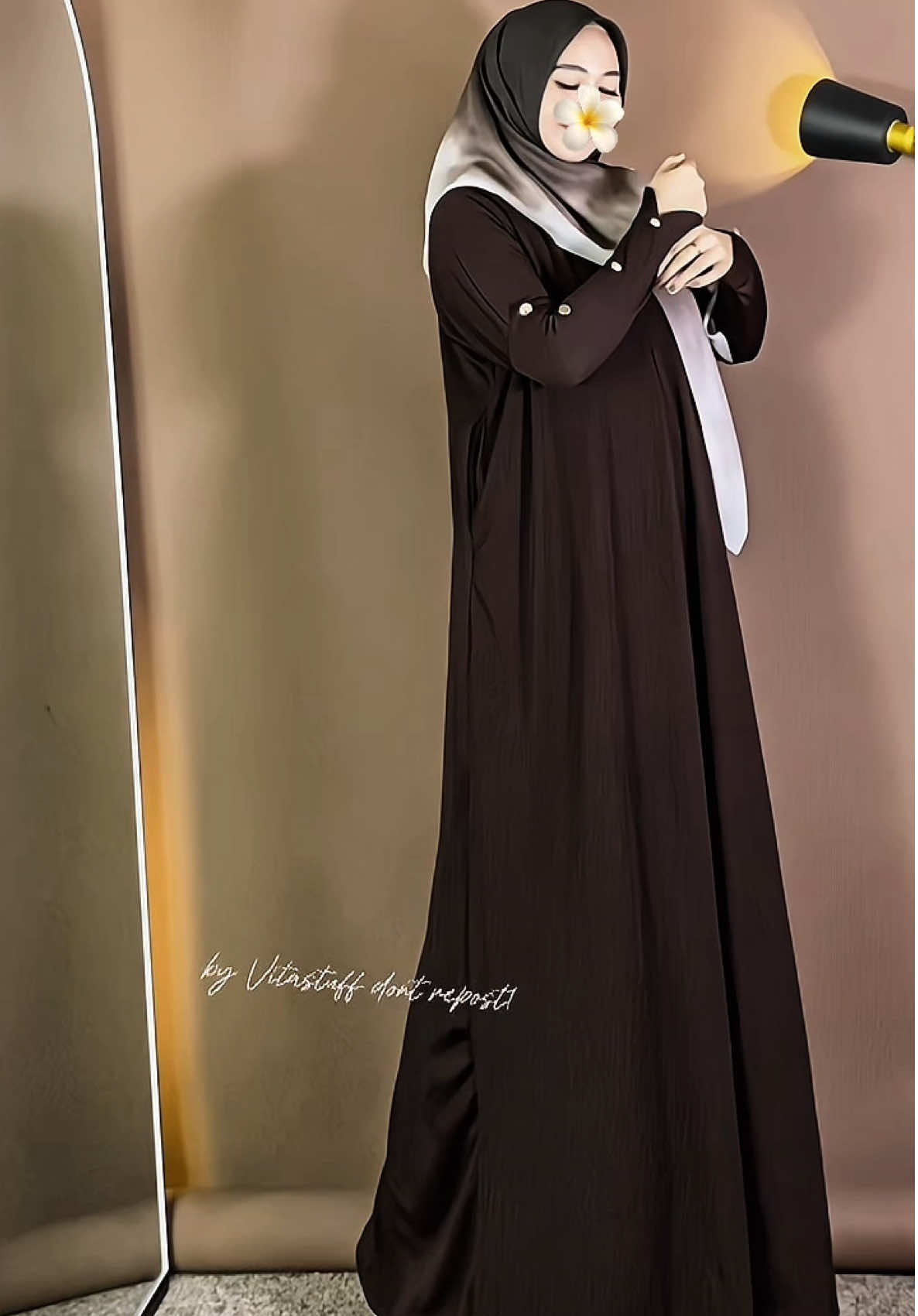 Aaa ketemu juga abaya knit yg cuttingannya bikin langsing meski gak ngetat 😍😍😍😍 #abayainara #abayaknit #abayapremium 