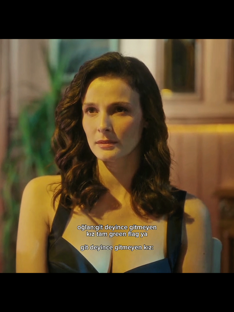 Kız aynı zamanda bu kadar da güzelse ihtiyaçtır ya 🫦 #eşrefrüya #büşradeveli #explore #fy #keşfet 