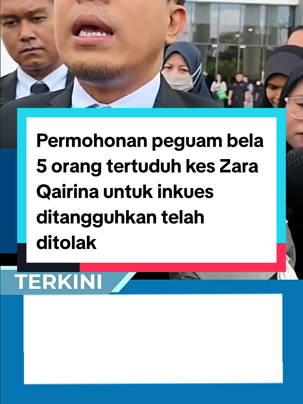 Permohonan pasukan peguam 5 orang tertuduh kes Zara Qairina untuk inkues ditangguhkan telah ditolak. Senarai saksi akan diberikan kepada pihak peguam ibu Zara esok dan laporan post mortem akan diberikan kepada mereka pada 2 September 2025 #justiceforzara #zaraqairina #stopbullying #standforjustice #inkues 