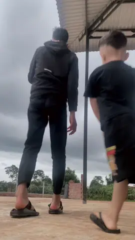 2 anh chưa ny nhá mn 😅