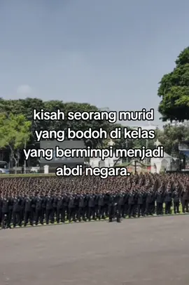 entah polisi atau tentara semoga tercapai salah satu nya #tniindonesia🇮🇩 #akpol #akmilindonesia #polisiindonesia #CapCut 