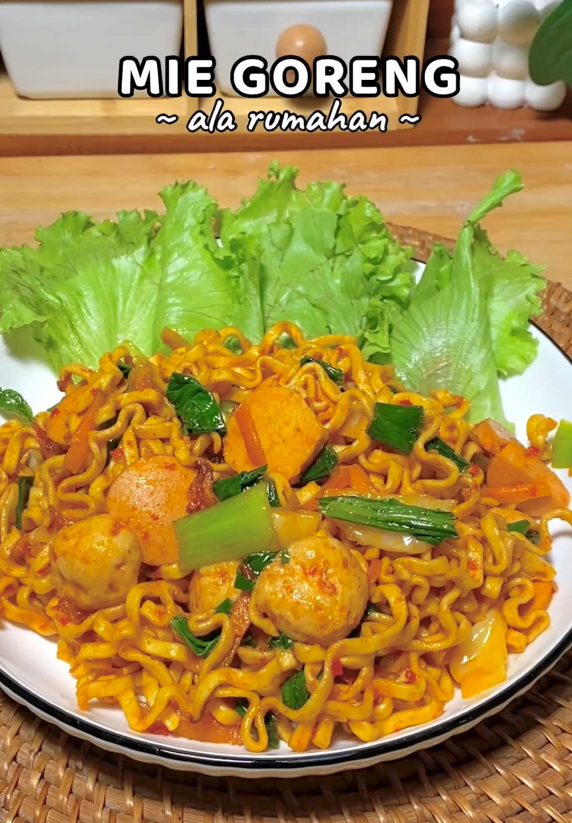 ‼️SAVE DULU YUK‼️ Mie goreng ala rumahan. Rasanya berani di adu sama mie goreng abang abang deh😍 #mie #miegoreng #mietektek #miegorengjawa #miepedas #idejualan #masakanrumahan #miegorenghomemade #fyp #xyzbca 