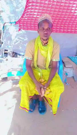 @Cabdi Raxaman @Yariiska Barber 