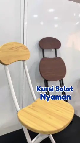 Kursi lipat dengan dudukan MDF nyaman dan rangka besi kokoh. Praktis, hemat ruang, mudah dilipat dan dibawa kemana aja. Check out sekarang 🥰🛒 #fyp #kursisolat #kursilipat #kursilipatsolat #kursilipatportable 
