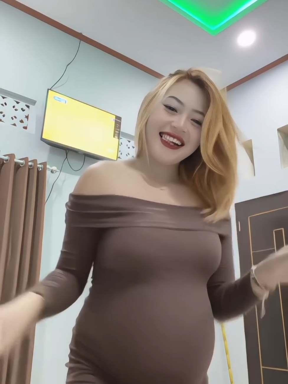 #pregnant #bumil #bumilsehat #bumilcantik #bumilsehatbayisehat🤰♥️😘😘 