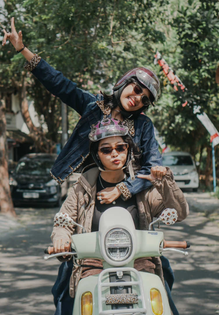 Cerito tekan wengi nganti awan , tak kiro nyaman ternyata mung dadi tempat peristirahatan 😌.  TERMINAL GIWANGAN - NOK YEKA . Full Youtube teman”🙌🏻, Selamat Mendengarkan  @Monica Martarani @salsabilaninu @andi mbendol  #terminalgiwangan #coverlagujawa #nokyeka #fypage 