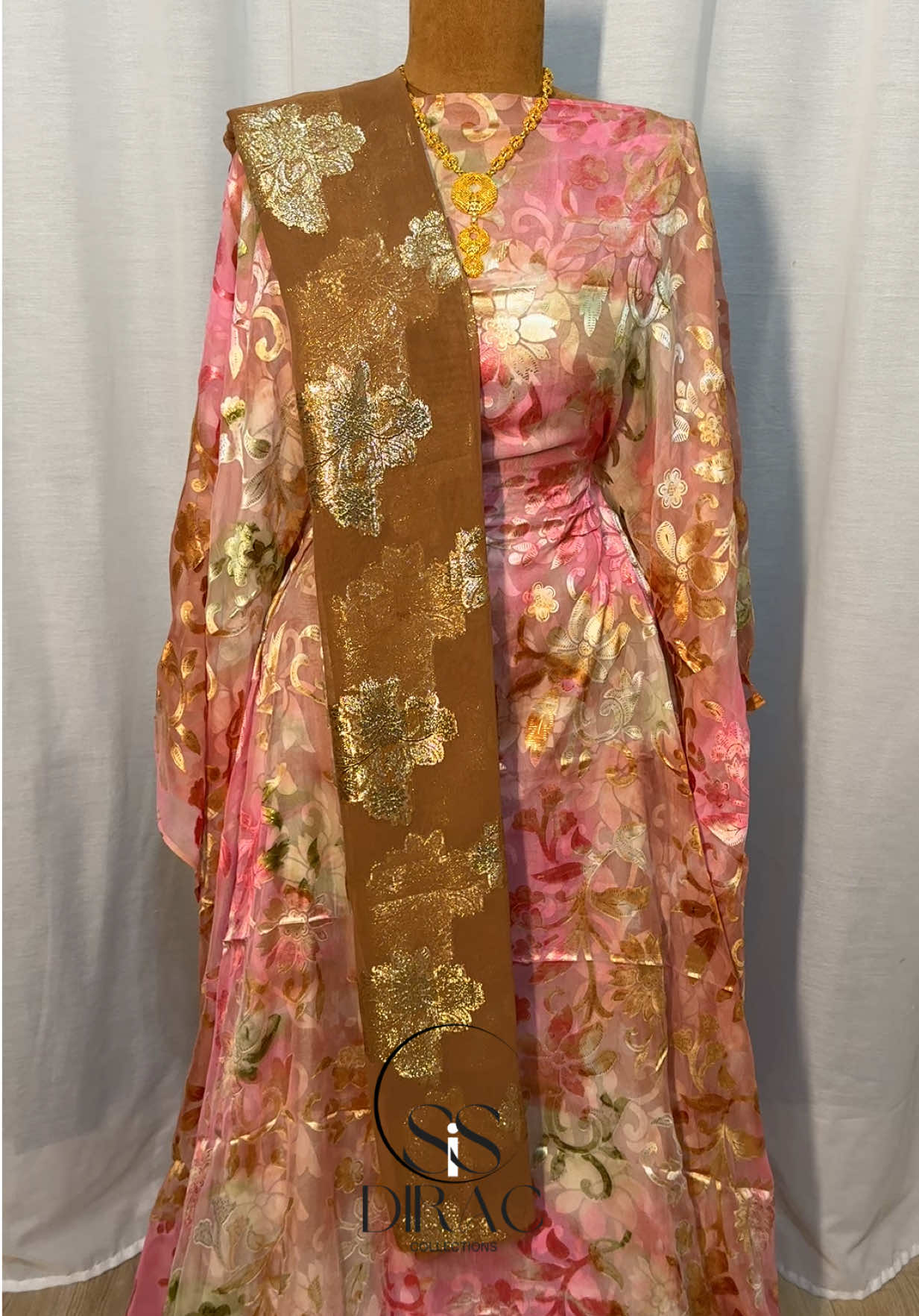 SOLD / LA IIBIYEY  BARSSO DIRAC  - FULL SET - BAC WAYNE - £55 #somaliwedding #somaliweddingoutfits #somaliaroos #somalitiktok #somalidirac    