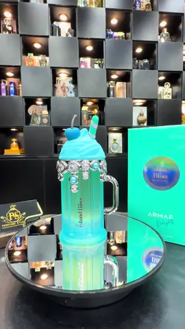 Island Bliss by Armaf is a Floral Fruity Gourmand fragrance for women. This is a new fragrance. Island Bliss was launched in 2024. Top notes are Wild Berries and Green Notes; middle notes are Coconut, Orange Blossom, Lactones and Water Lily; base notes are Vanilla, Musk and Tonka Bean.#southafricatiktok🇿🇦 #johannesburg #chinamall #shopa256 #armaf 