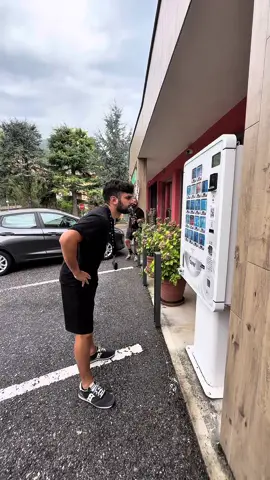 @@therealbazzo mi ha aiutato a cercarli neri, voi li avete mai visti? 