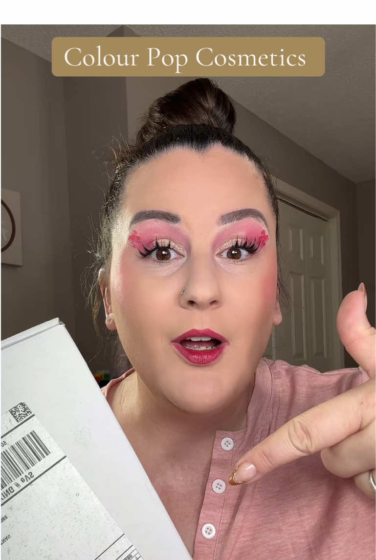 Colour Pop Cosmetics Fall mystery box! 📦 @ColourPop Cosmetics #colourpopcosmetics #colorpop #mysterybox #mysteryboxes 