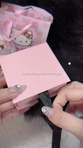 #CapCut Hãy để anh lo thay em💖🥰🥰 #quatangnguoiyeu #FULLBOX #pandora #glistentiemtrangsuc 