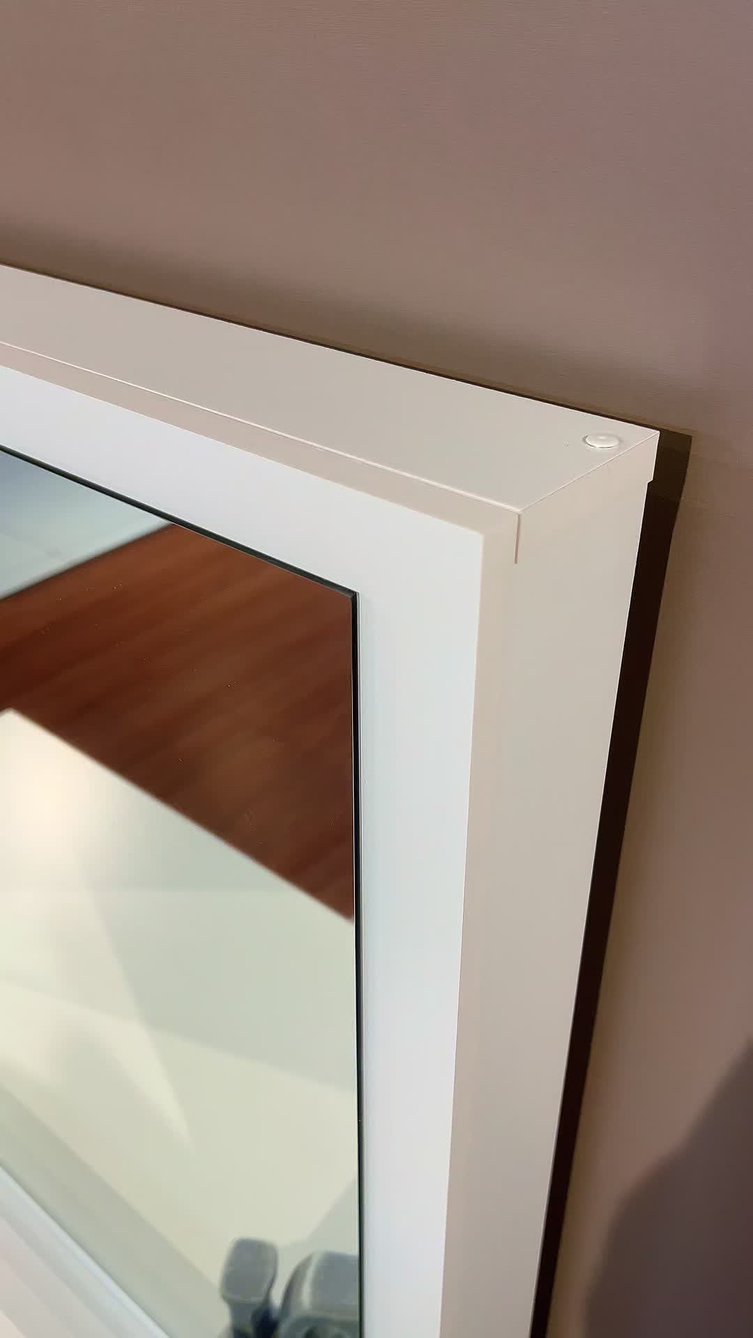 O cantinho de beleza que você sempre sonhou existe, e está aqui na Panorama Móveis! ✨💖 Hoje o destaque é para a Penteadeira Magnifique em branco: compacta, com espelho amplo e gaveta com divisória que deixa tudo organizado. Um charme só, né?! 😍 ➡ Curtiu? Procure por “Penteadeira Magnifique” no site da Panorama Móveis ou digite o código 99033 na busca. #CantinhoDaBeleza #PenteadeiraMagnifique #PanoramaMoveis #DecorAconchegante #HomeDecor #fy #fypage #foryou #foryoupage