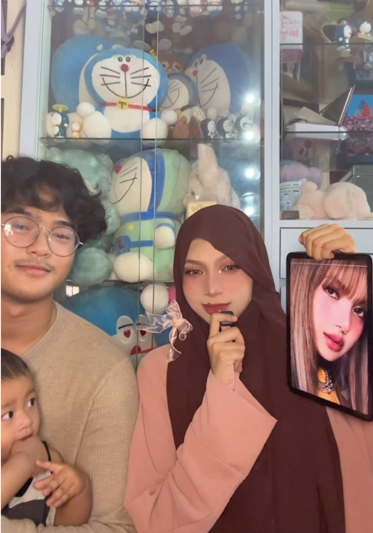 Lisa Blackpink hijabi version la ye sekarang ? 🤧🤣