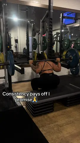 Don’t give up. Time will pass anyway!#healthjourney #fitnessjourney 