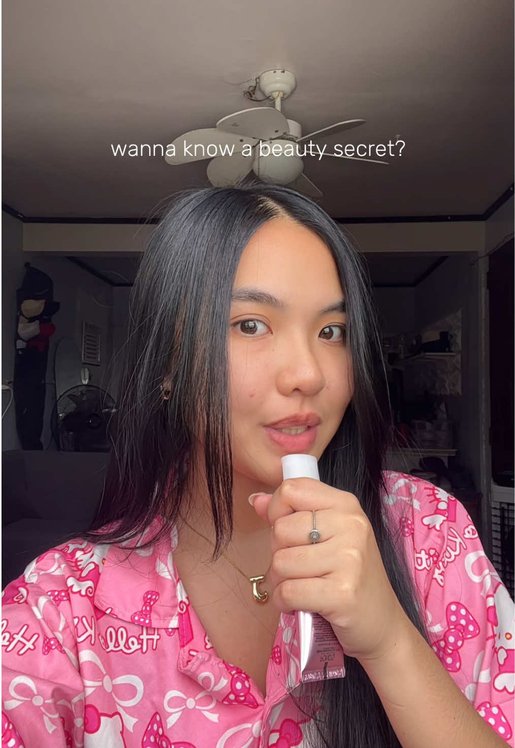 Okay fineee, the secret’s out! 😤 Pond’s Age Miracle Night Serum with Hexyl-Retinol is THE reason my skin’s been looking plump, smooth, and glowing in just 3 days. Don’t say I never share my secrets. 🤫💗 @Pond's Philippines  #PondsPH #PondsSkinInstitute #MiraclesHappen #PondsAgeMiracle 