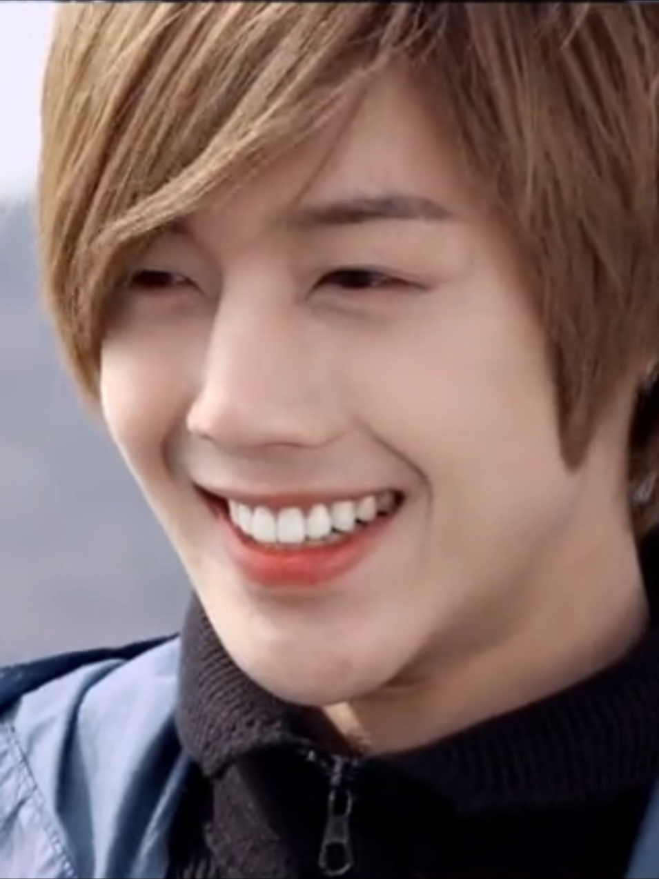 Vì nụ cười của anh mà tui mê tới giờ #kimhyunjoong 
