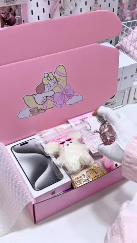 ASMR iPhone 15 Pro Max gift box packaging #packing #packingorders #asmr #packingasmr #iphonegiftbox 