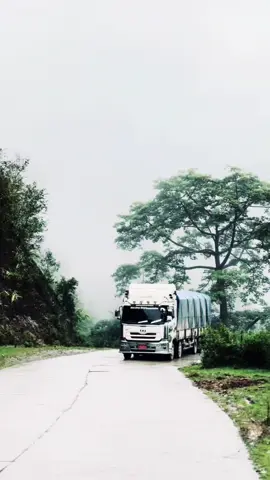 စပယ်ရှယ်တောင်လည်းလုပ်ချင်ရာလုပ်ကျတာပဲ🤨@Aik Mon @@Mg Khant #fyp #foryoupage #UD #အရှေ့ပိုင်းလမ်းတစ်နေရာ✌🇱🇹 #fyppppppppppppppppppppppp #ရှမ်းကားဆရာ😍🖤 