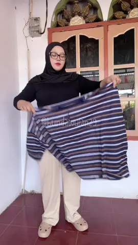 Atasan Batwing kaos katun Ld 150 Max Bb 85 kg #atasanwanita #atasankaos #bajukaos #bajujumbo #outfitjumbo 
