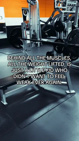 Every rep, every drop of sweat... all fueled by the kid inside who refused to feel weak.💪🏻 - - - #NoWeakDays #BuiltFromWithin #GymMotivation #StrengthTraining #Bodybuilding       