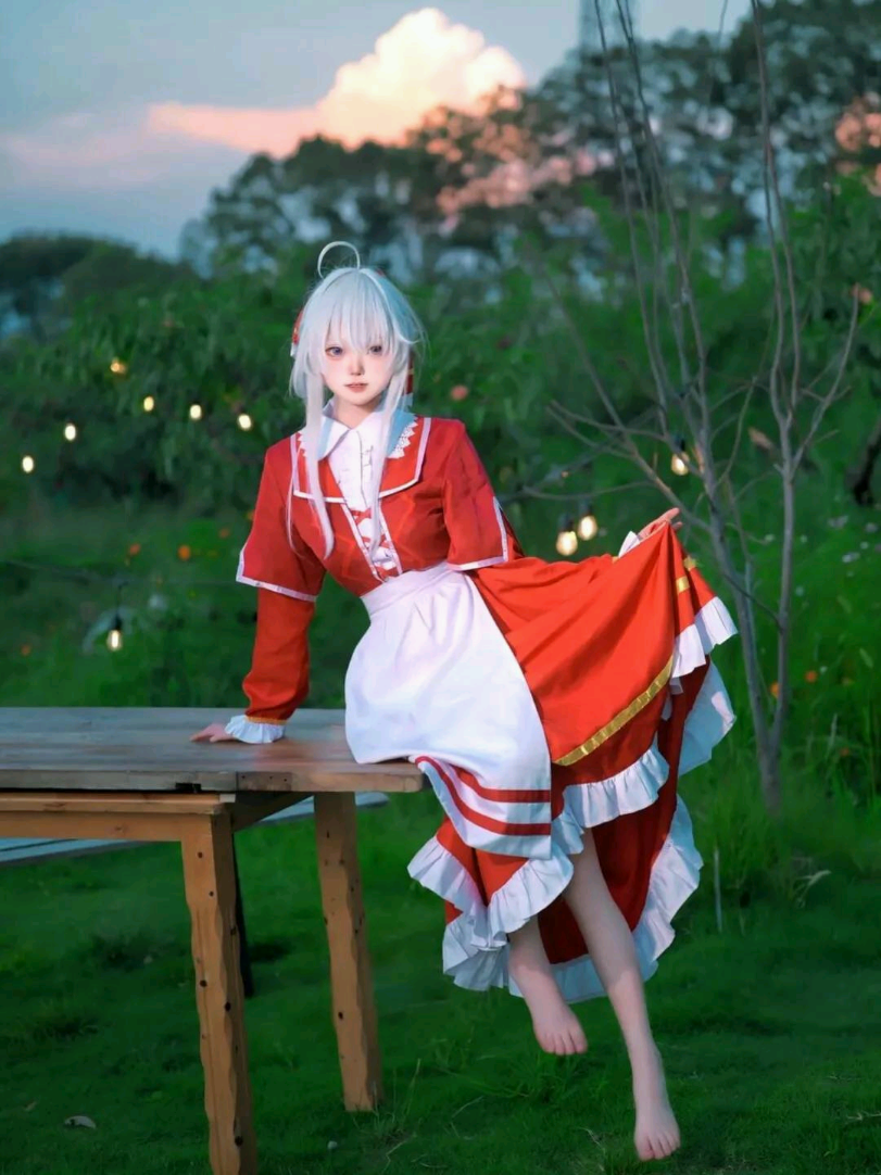 phù thủy tro tàn elaina của ae đây #AnimeSe #CapCut #suzuki_kojiro #elaina #cosplayers 