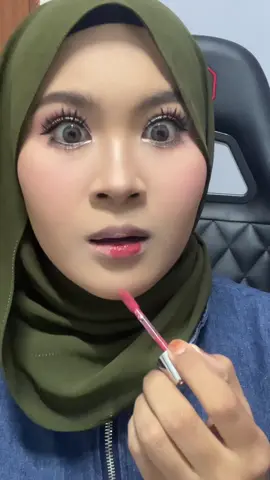 SUPER PIGMENTED LIP GLAZE @Focallure.My  #makeup #fyp #cosmetics #lipsglaze #focallurebeauty 
