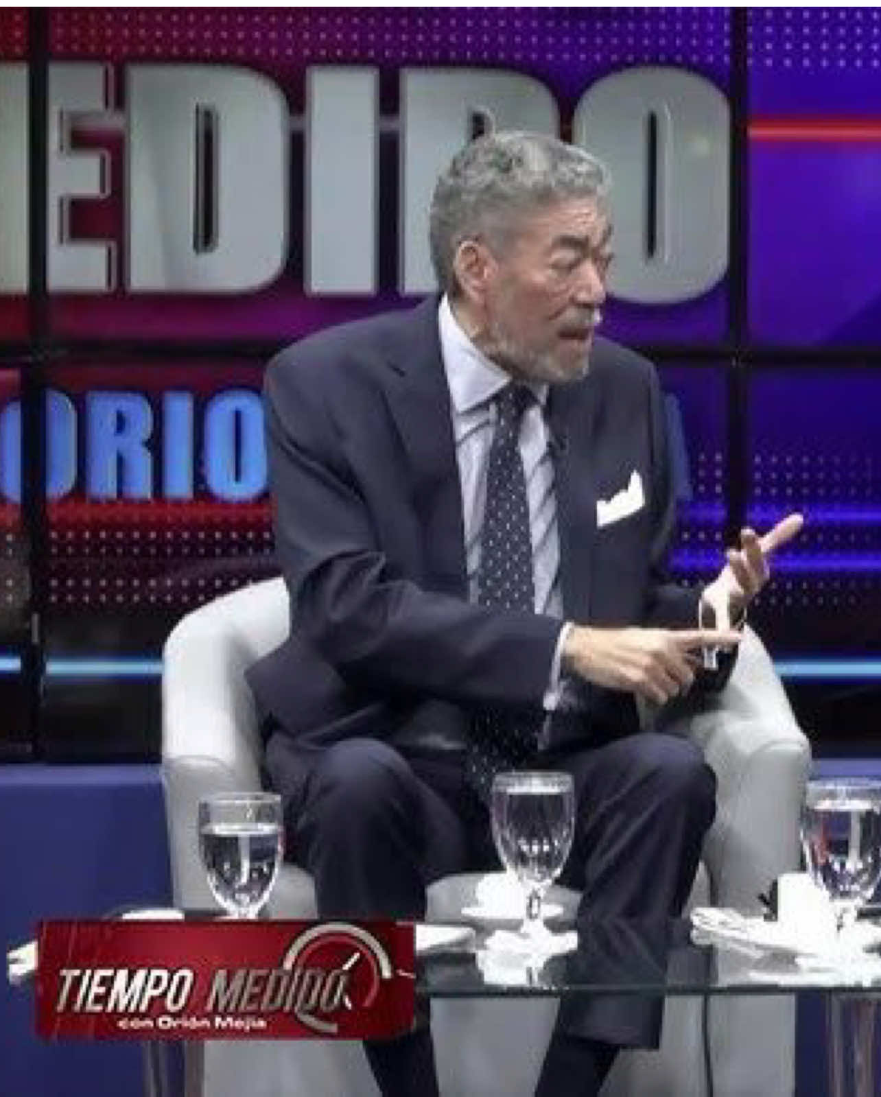 🎙️ Ya disponible en nuestros medios digitales la entrevista a nuestro Secretario General Miguel Mejía en el programa Tiempo Medido, por TeleRadio América (TRA) 📺 Canal 45 y 12 de Claro. Un espacio conducido por los periodistas Orión Mejía y Abinader Fortunato, donde se abordaron temas de gran relevancia nacional e internacional. 👉 No te lo pierdas, míralo ahora mismo en nuestras plataformas digitales. #MIU #MovimientoIzquierdaUnida #MiguelMejía #TiempoMedido #TeleRadioAmérica  🇩🇴