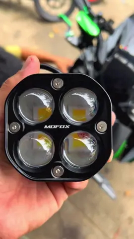 Nice laser gun 👍 mura na malakas pa. MOFOX D2 Laser Gun 80W 8000LM White & Yellow 2-in-1 For Motorcycle Jeepney Cars Mini Driving Light LED Work Light High & Low Beam IP67 Waterproof #mofox #lasergun #drivinglight #fyp 