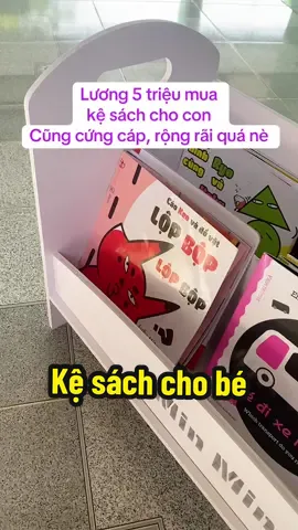 Lương 5tr nhưng muốn đu theo các mom mua kệ sách cho con, nên chỉ mua được kệ rẻ thôi, mà ráp lên cũng ổn phết #nhaminreview #kesachchobe #kesachlaprap #kesachmini 