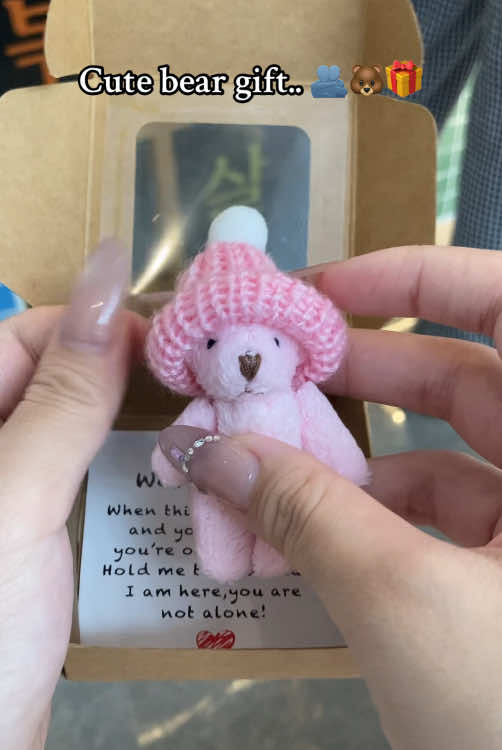 How cute and thoughtful is this little bear in box!!! 🚖😃📦✨🦋🔆  #cutegift #littlebear #giftforkids #giftforfriend #tiktokmademebuyit #spotlight #dealdrops #spotlightfinds #tiktokshopsummerturnup 