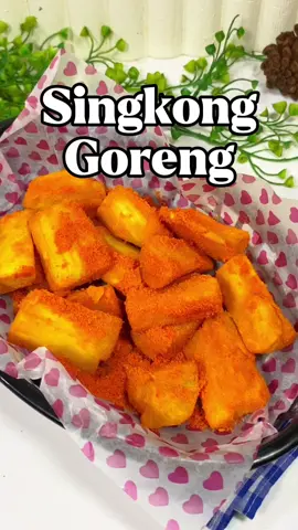 Apa nama cemilan ini di daerah kalian ? 😍 Untuk marinasi nya aku hanya pakai desaku marinasi ,desaku bawang putih bubuk dan garam . Di rebus selama 30 menit lalu rendam di air es dan goreng !  Bumbui sesuai selera ya 🥰 Happy cooking 🫶🏻 #masakansimple #cemilansimpel #resepsimpel #resepsatset #singkonggorengmerekah #cemilanviral #cemilansimple #cemilanenakmurah 