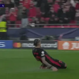 المجد يبيله تجاريب و دروس 🤷‍♂️ . #fyp #برشلونة #barcelona #yamal #foryou 