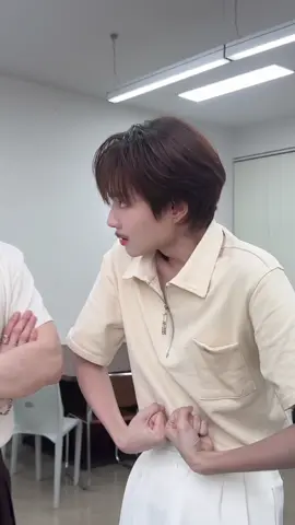 ระหว่างรอเขมจิราวันเสาร์ พบกับเขมจิโรจน์และหมอแภะ @Harit_keng #nampingster #kengharit 