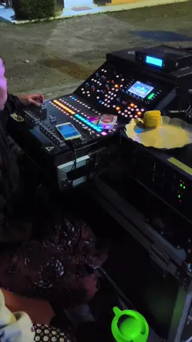 info seng kenal mbak e 🤪😎🤟@Profesional Kompak Audio 98 🌽 #karnavalsoundsystem #karnavalpunten2025 #ceksoundpunten #soundsystemmalang 