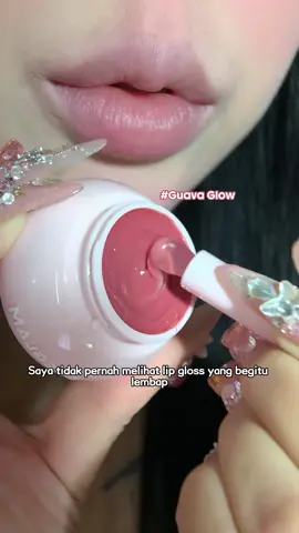 so cute 💞 🎀Play makeup games together.#sheglam #makeup #fyp #hydration #lipsync #lipstick 